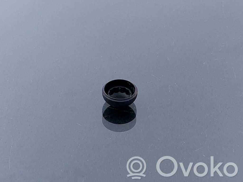 BMW 3 E46 Wiper trim 