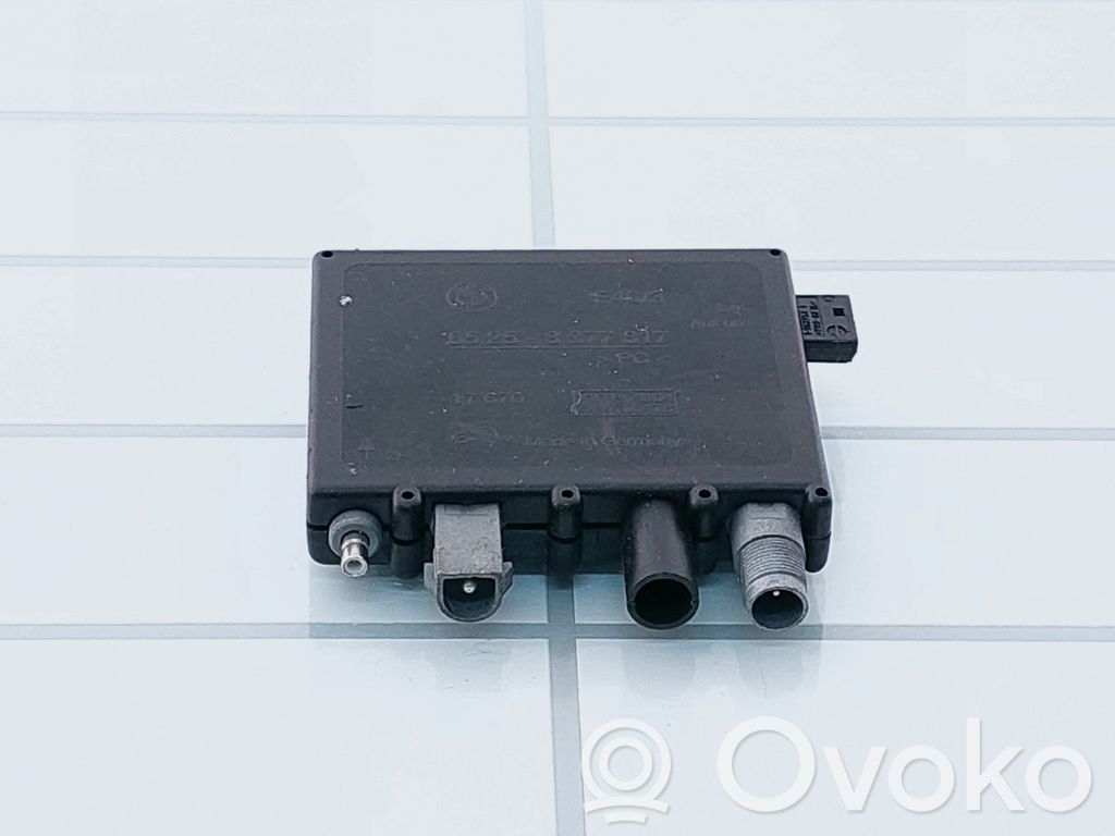 BMW 5 E39 Antenos stiprintuvas 