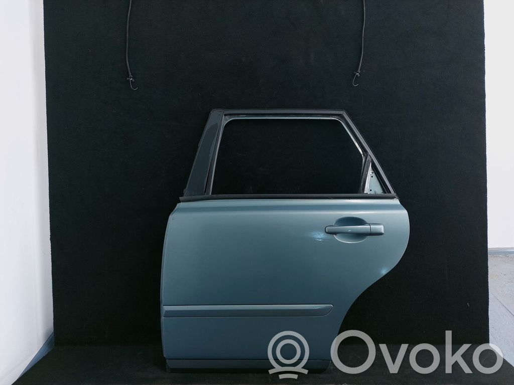 Volvo V50 Galinės durys 