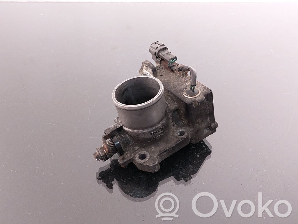 Toyota Corolla Verso E121 Throttle valve 
