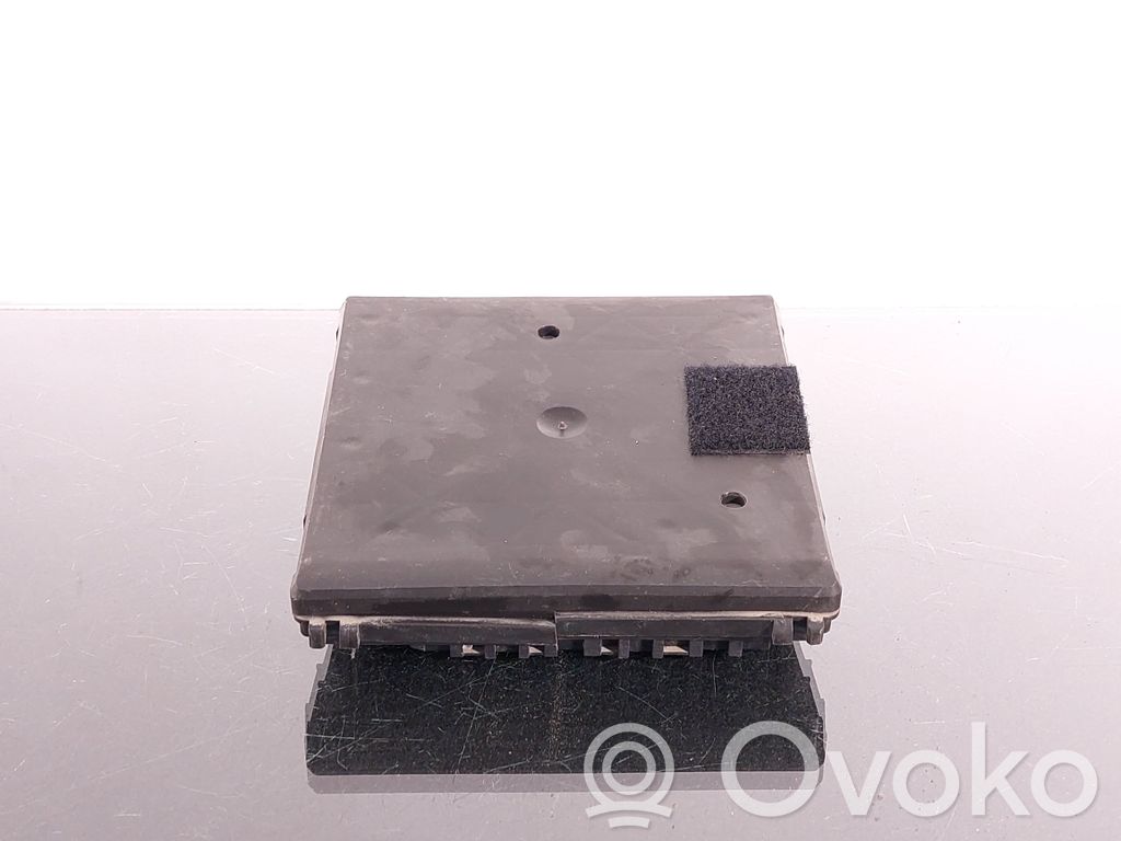 Seat Ibiza III (6L) Comfort/convenience module 