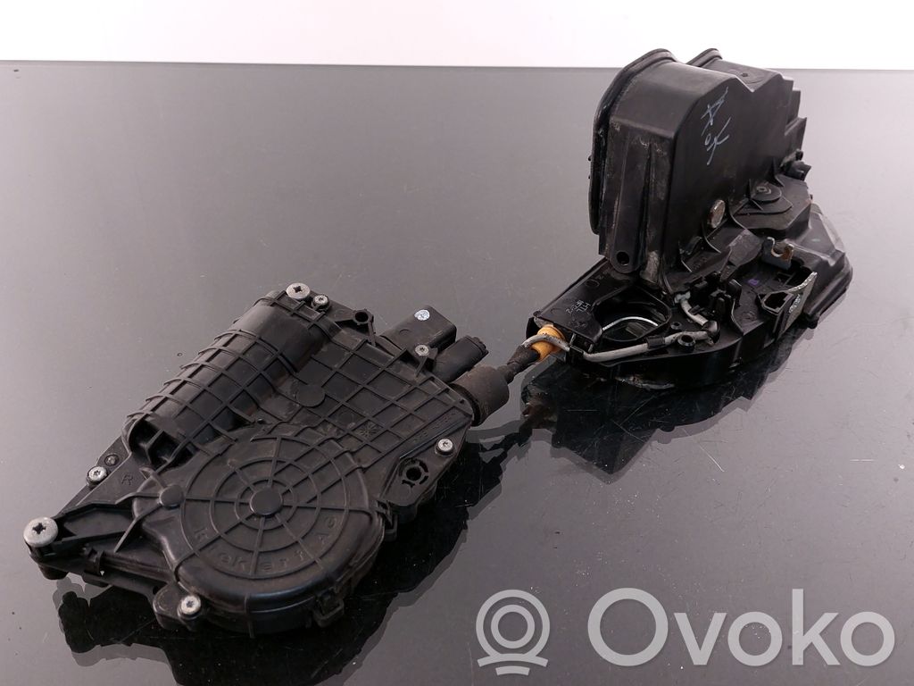BMW X5 E70 Verriegelungsmotor der hinteren Tür 