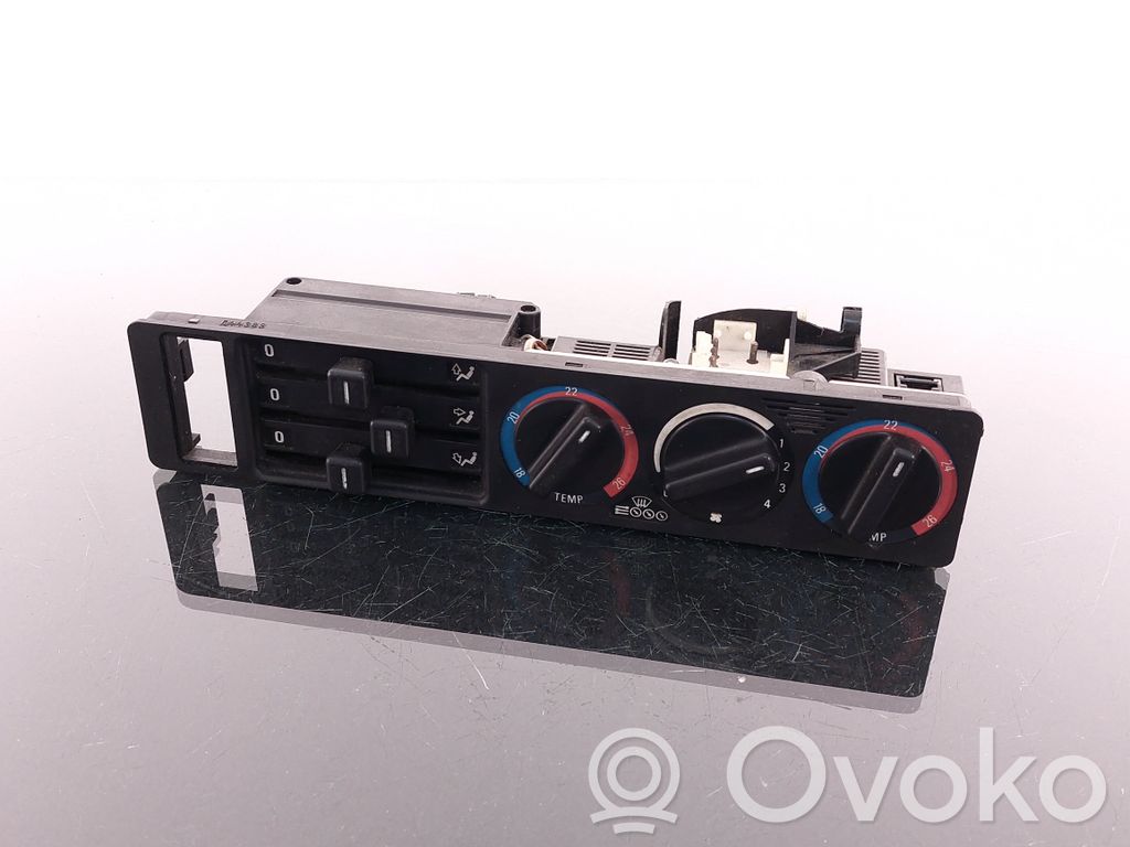 BMW 5 E34 Climate control unit 