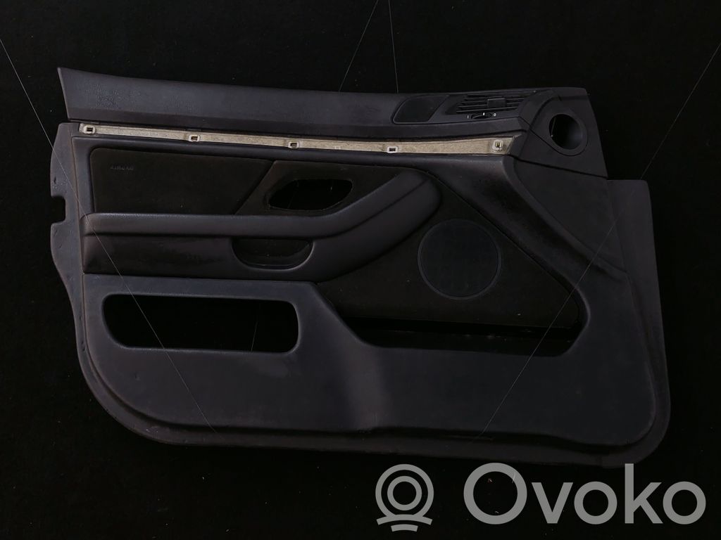 BMW 5 E39 Etuoven verhoilu 
