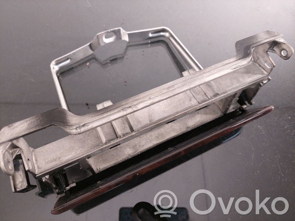 BMW 5 E39 Boite à gants