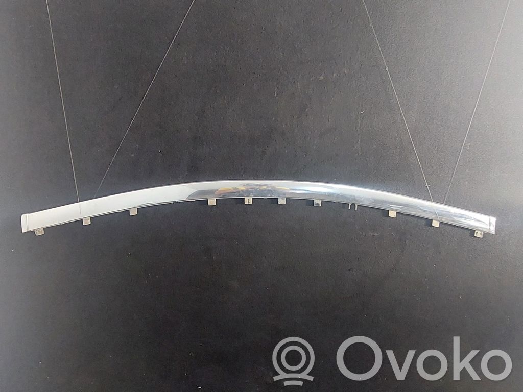 BMW 7 E32 Ornament îmbinare bară față 