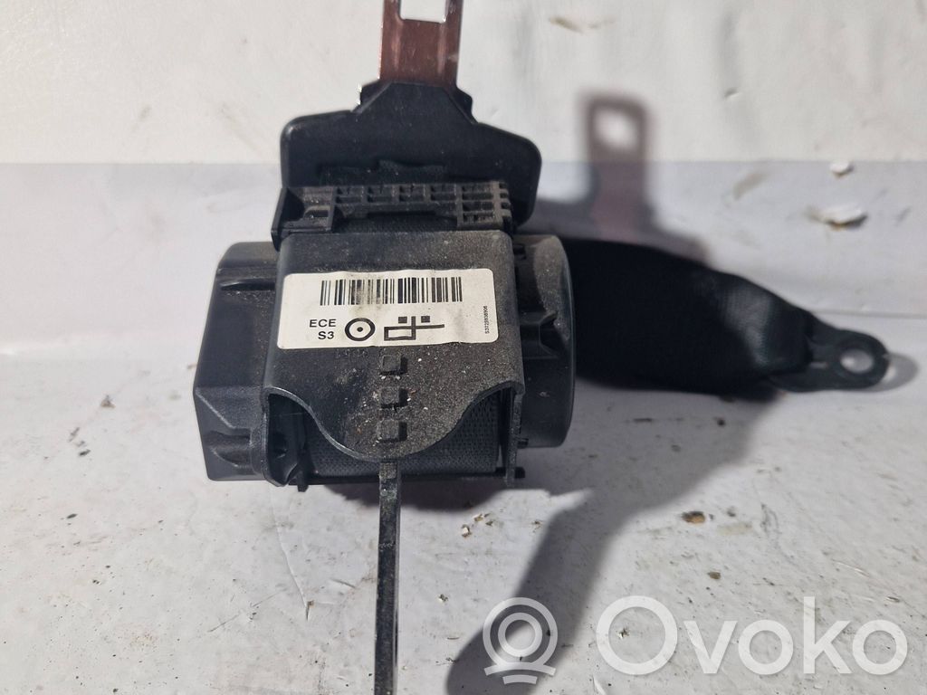 BMW 5 F10 F11 Pas bezpieczeństwa fotela tylnego 