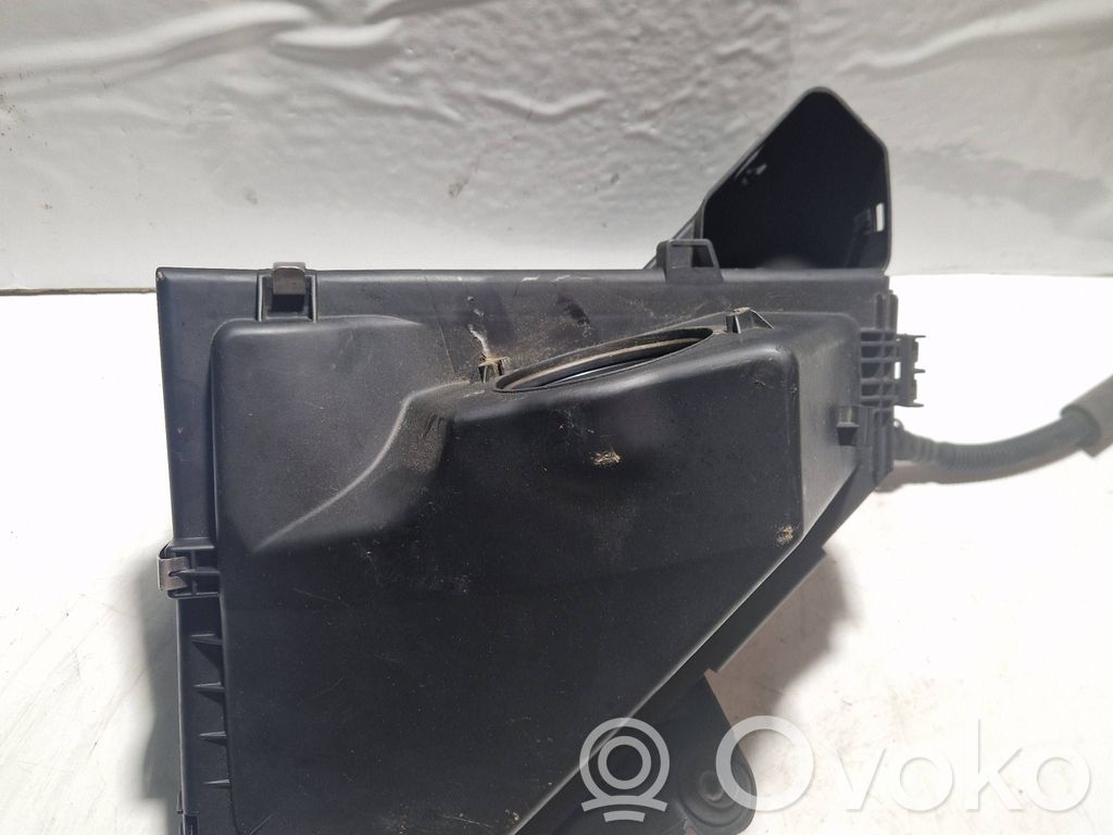Air filter box   AD851259901N