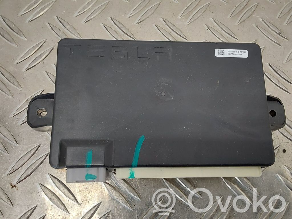 Door control unit/module   104549010D