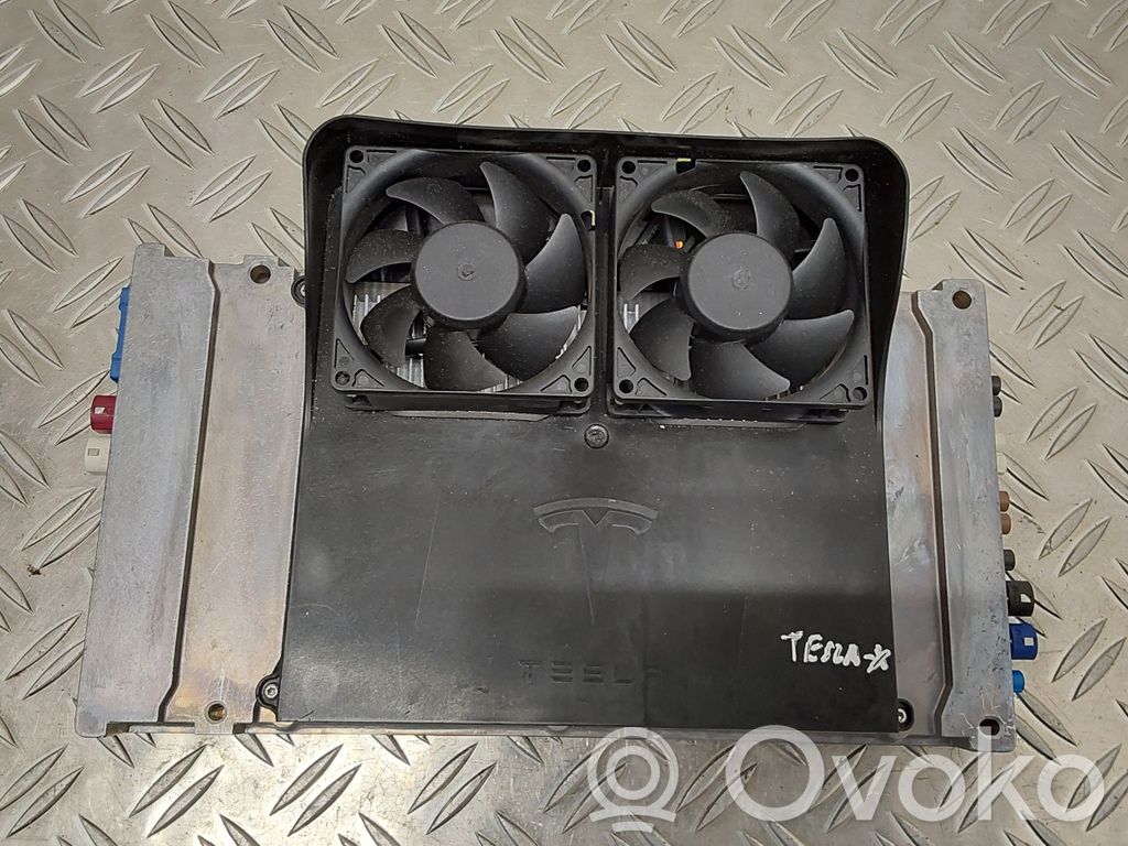 Tesla Model X Cruise control unit/module 