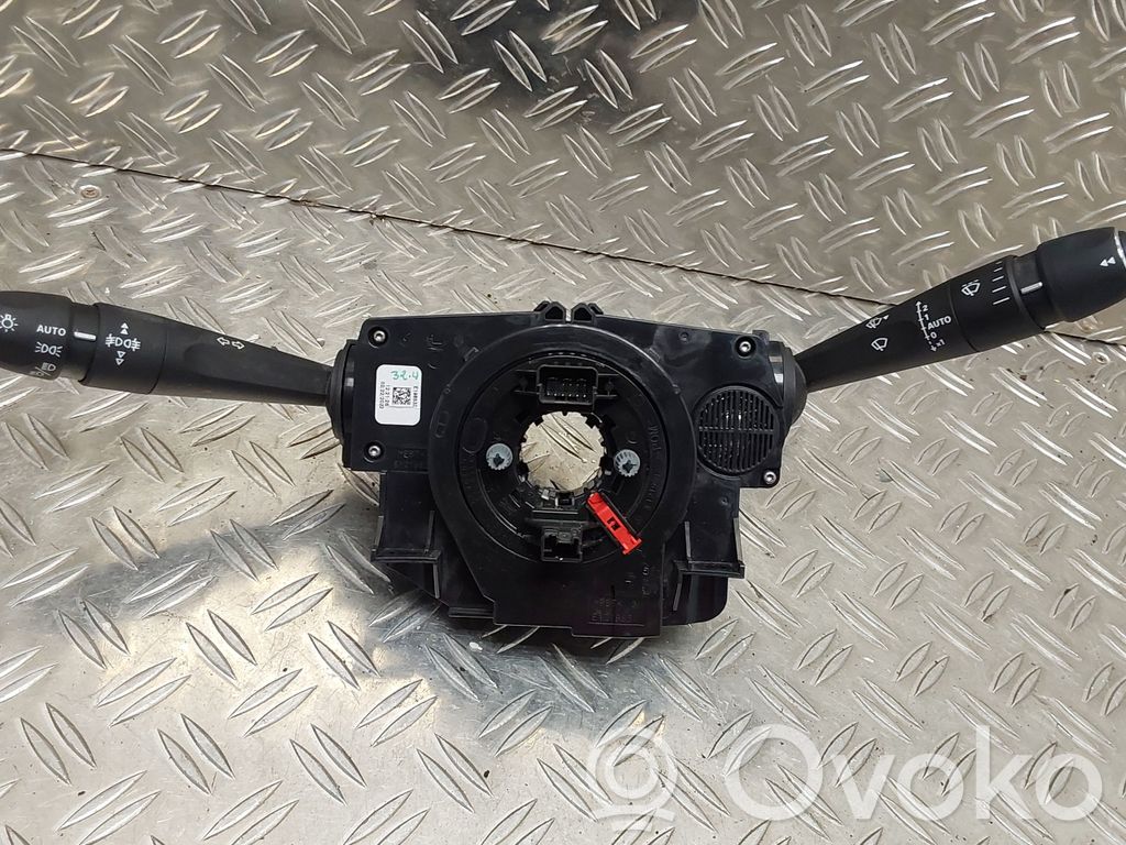 Citroen C4 III e-C4 Commodo, commande essuie-glace/phare 