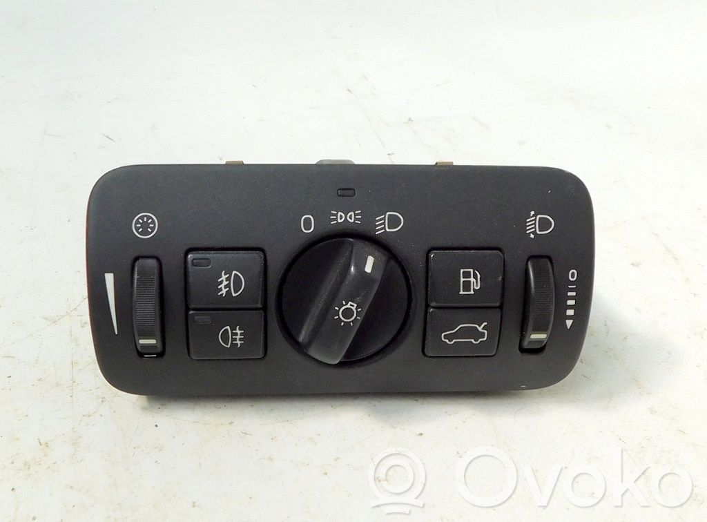 Volvo V70 Light switch 
