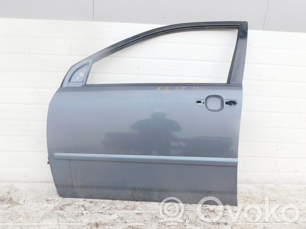 Toyota Corolla E120 E130 Priekinės durys 