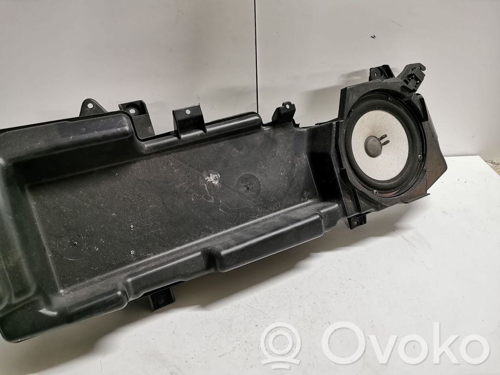 Audi A6 S6 C6 4F Altavoz de la puerta delantera 