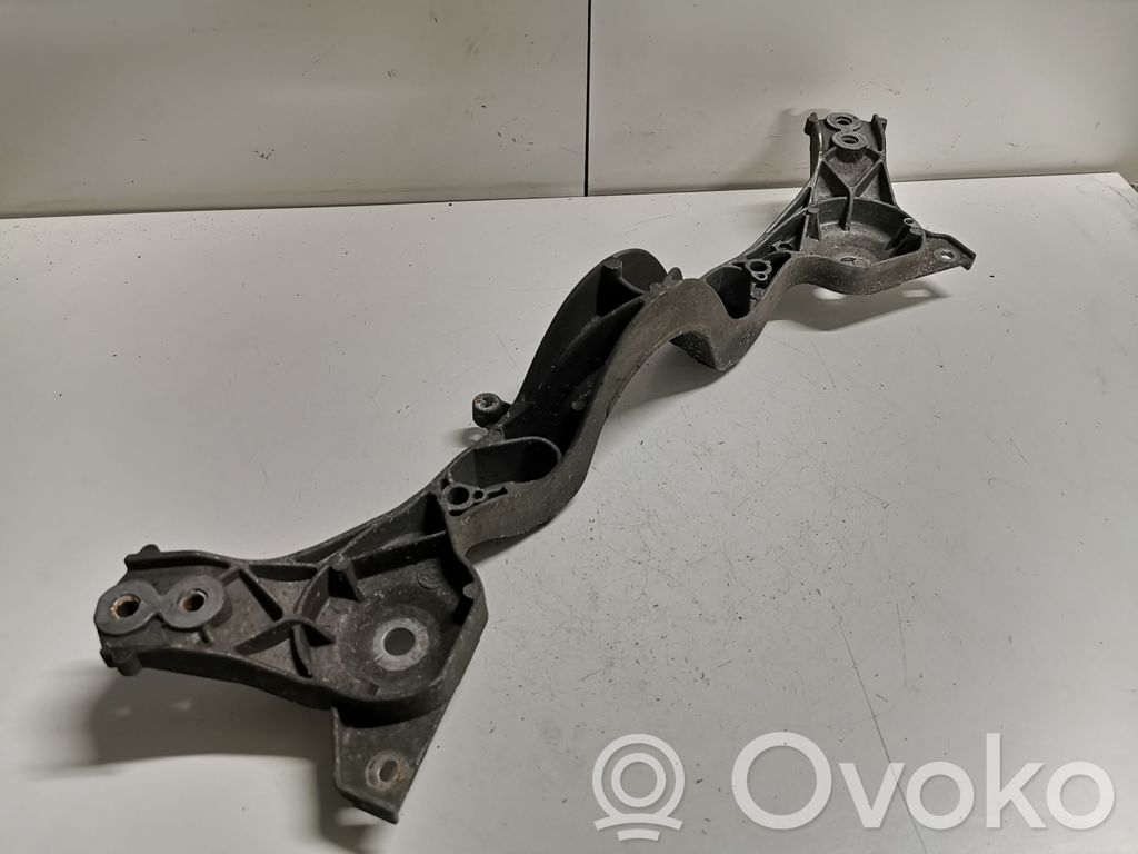 BMW X3 E83 Gearbox mounting bracket 