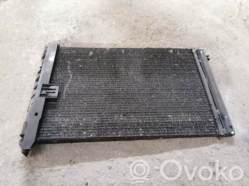BMW 3 E90 E91 Gaisa kondicioniera dzeses radiators 