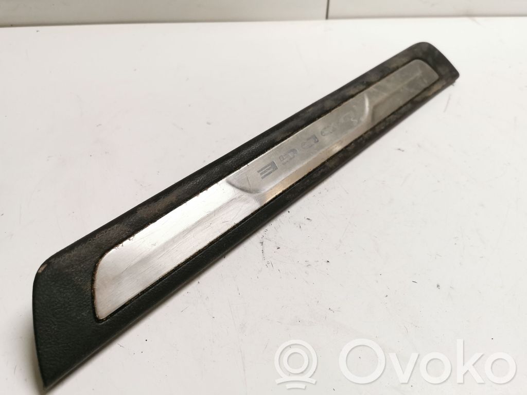 Dodge Durango Front sill trim cover 