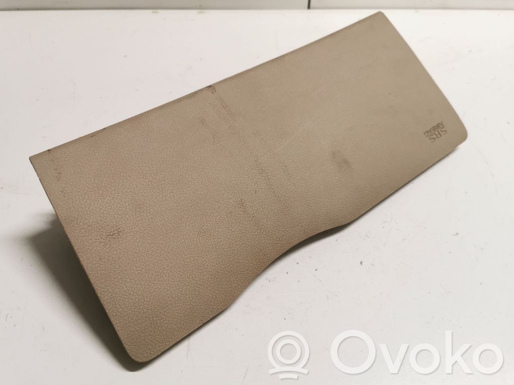 Poduszka powietrzna Airbag chroniąca kolana   628184600C,P5SJ64HL1AB,TK7KB341570187