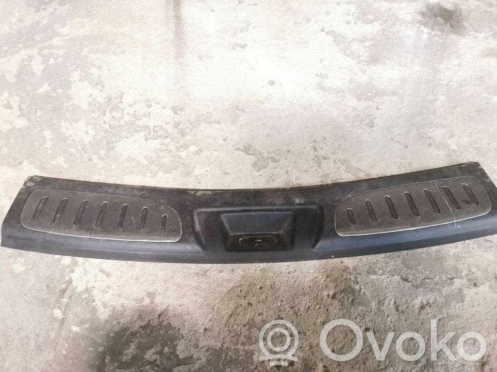 Protector del borde del maletero/compartimento de carga   1GW67DX9AC