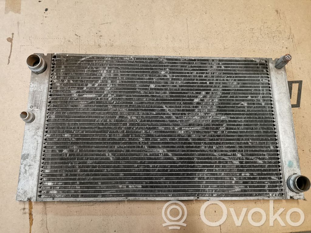 BMW 7 E65 E66 Aušinimo skysčio radiatorius 