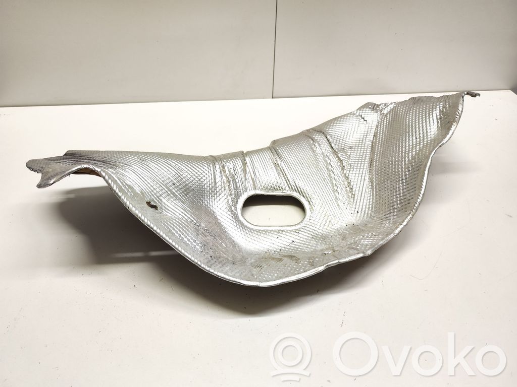 Audi A4 S4 B9 Moottoritilan lämpökilpi 