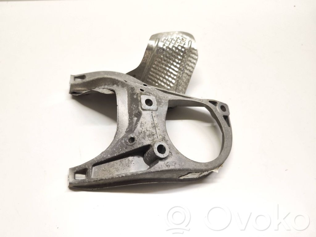 Porsche Macan (95B) Engine mounting bracket 