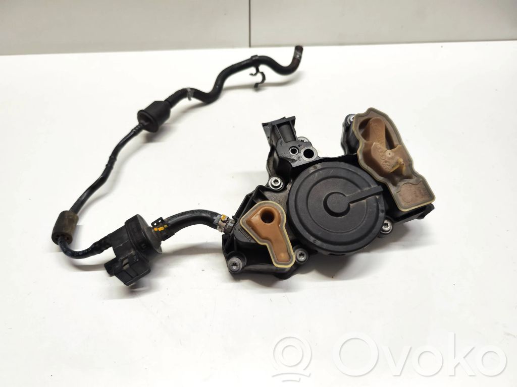 Audi A4 S4 B9 Odpowietrznik / Separator oleju 