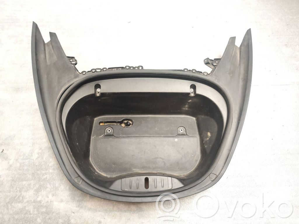 Tesla Model 3 Etuosan tavaratilan säilytyslokero 