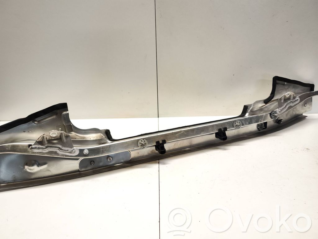 Audi Q7 4M Other engine bay part 