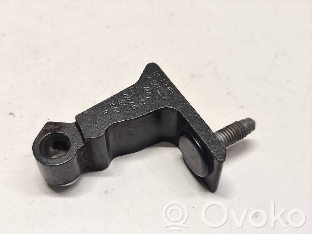 Audi Q7 4M Front door upper hinge 