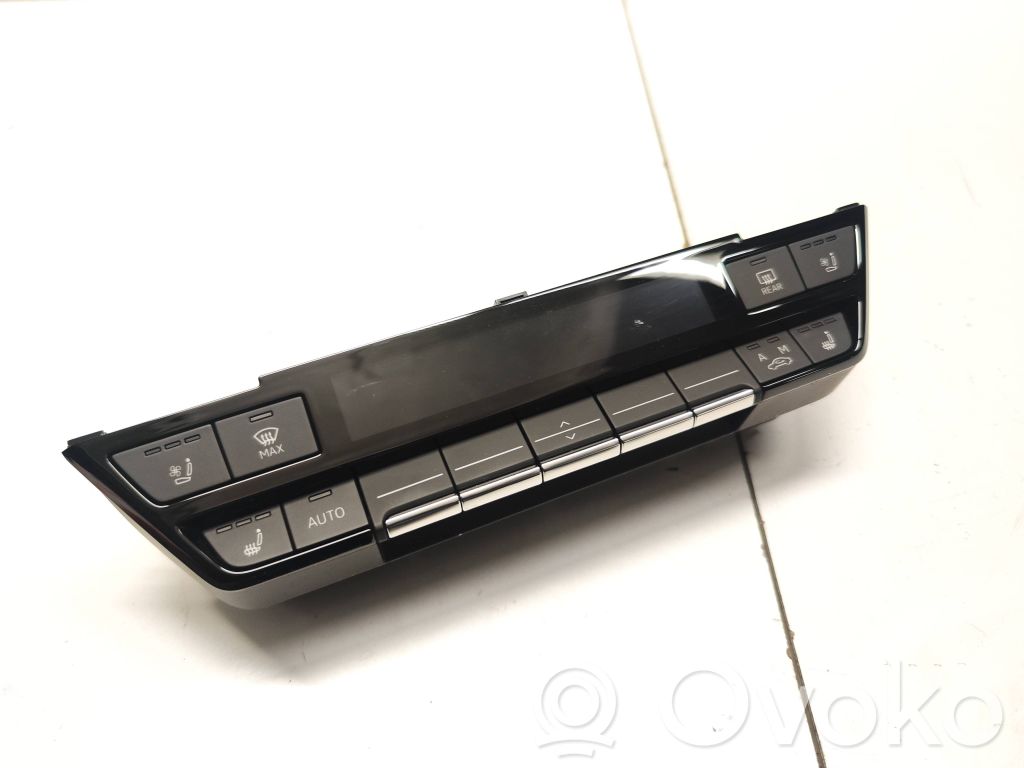 Audi e-tron Climate control unit 