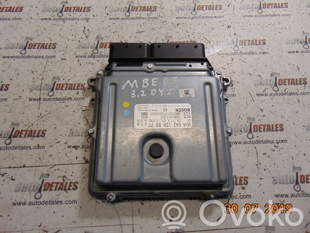 Mercedes-Benz E W211 Engine control unit/module 