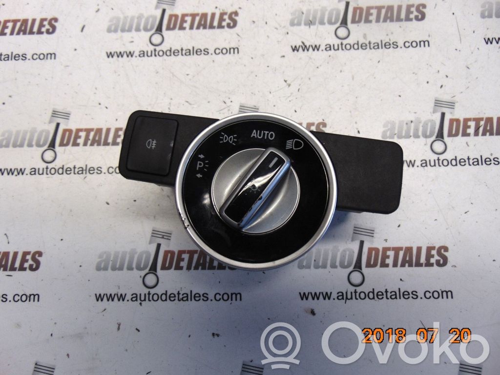 Mercedes-Benz E W212 Light switch 