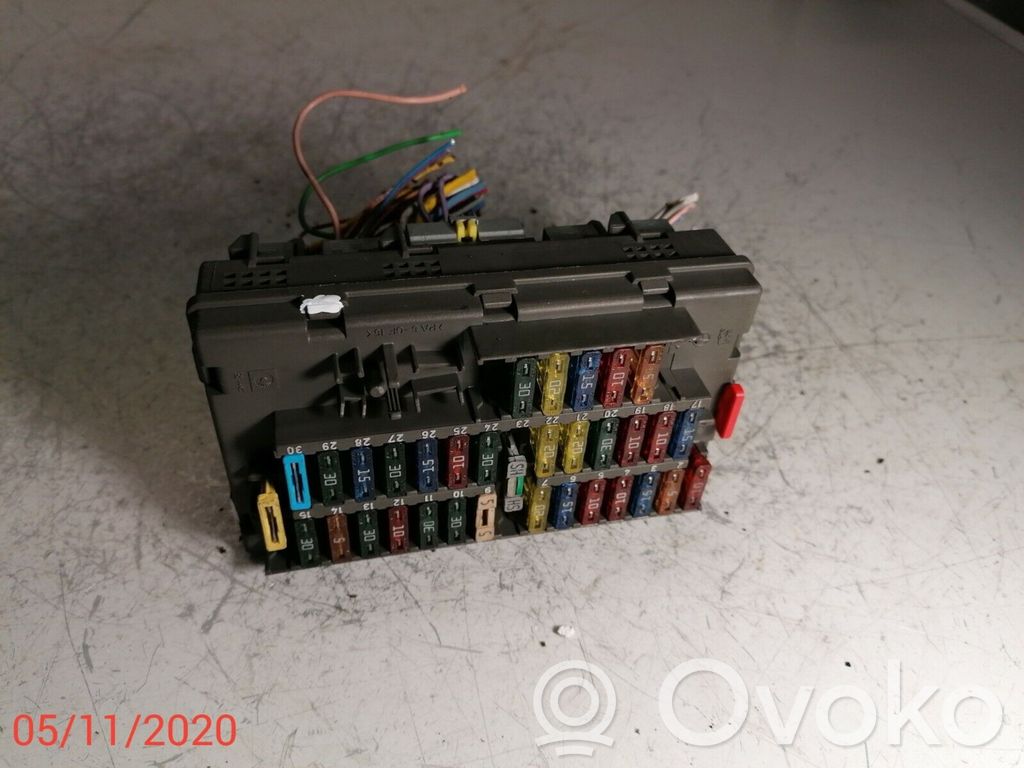 Peugeot 806 Fuse module 