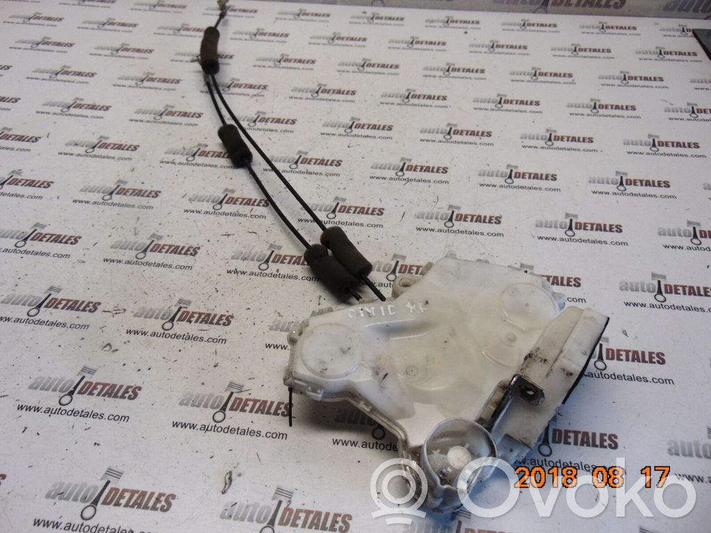 Honda Civic Priekšpusē slēdzene 