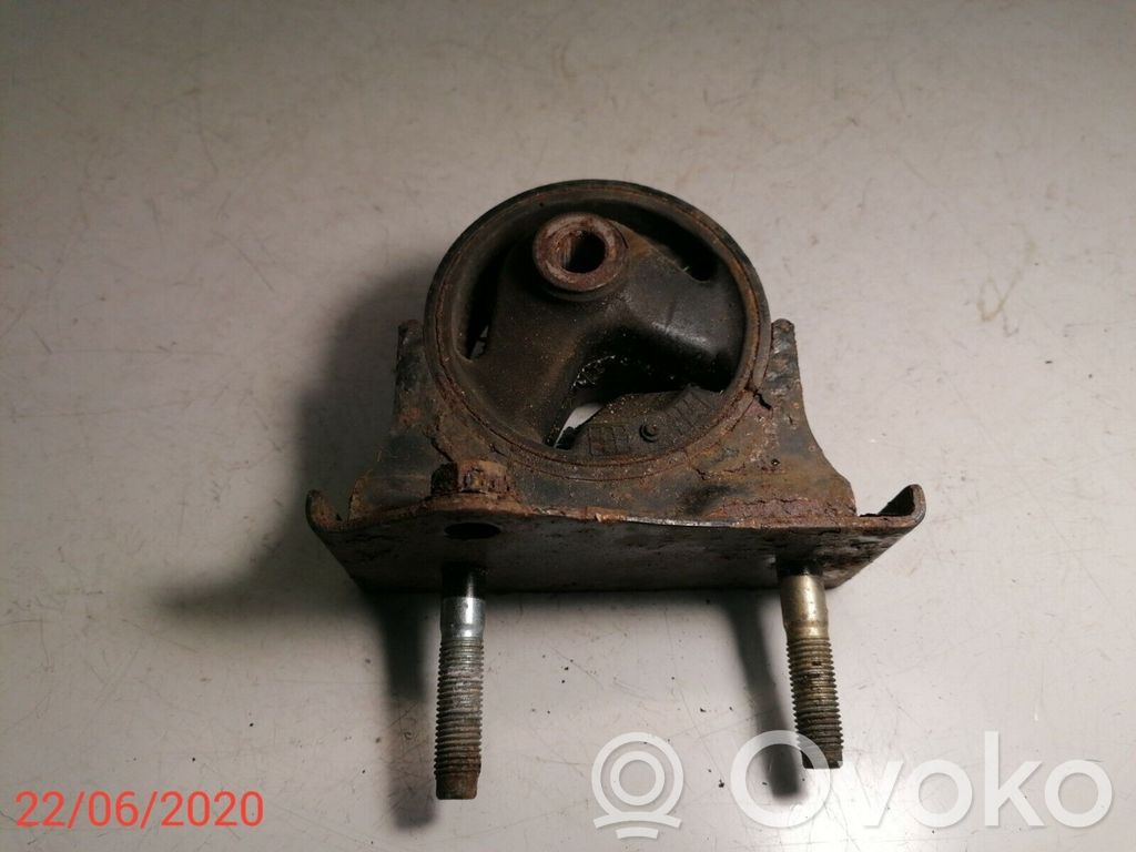 Toyota RAV 4 (XA20) Engine mount bracket 