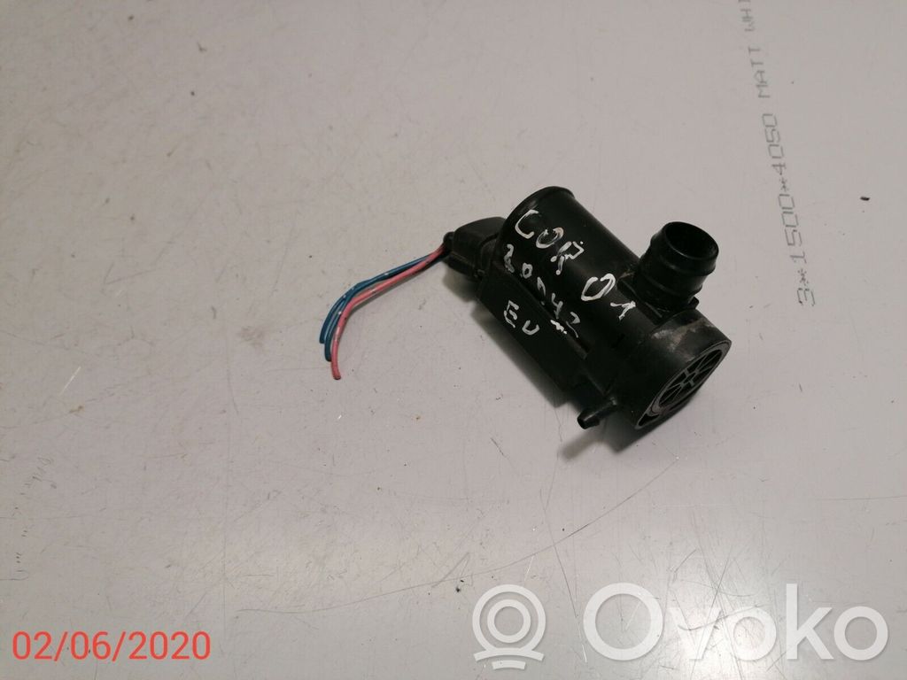 Toyota Corolla E120 E130 Windscreen/windshield washer pump 
