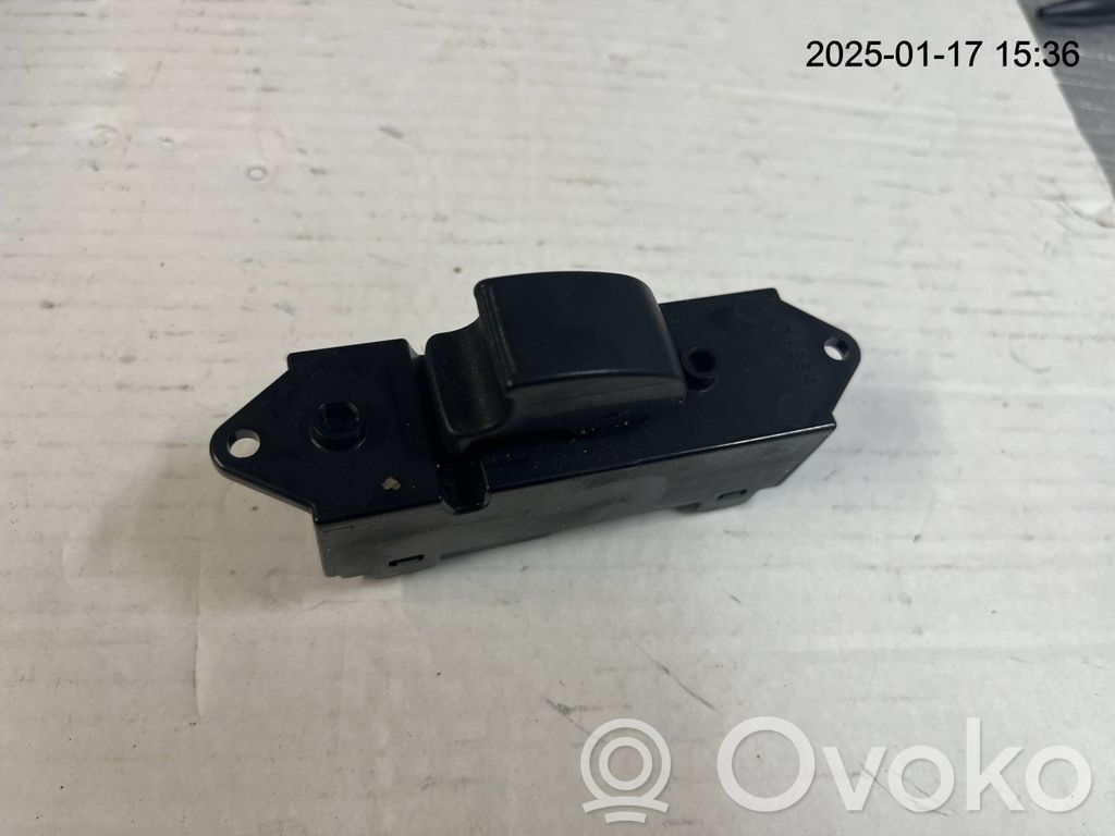 Mitsubishi Lancer X Electric window control switch 