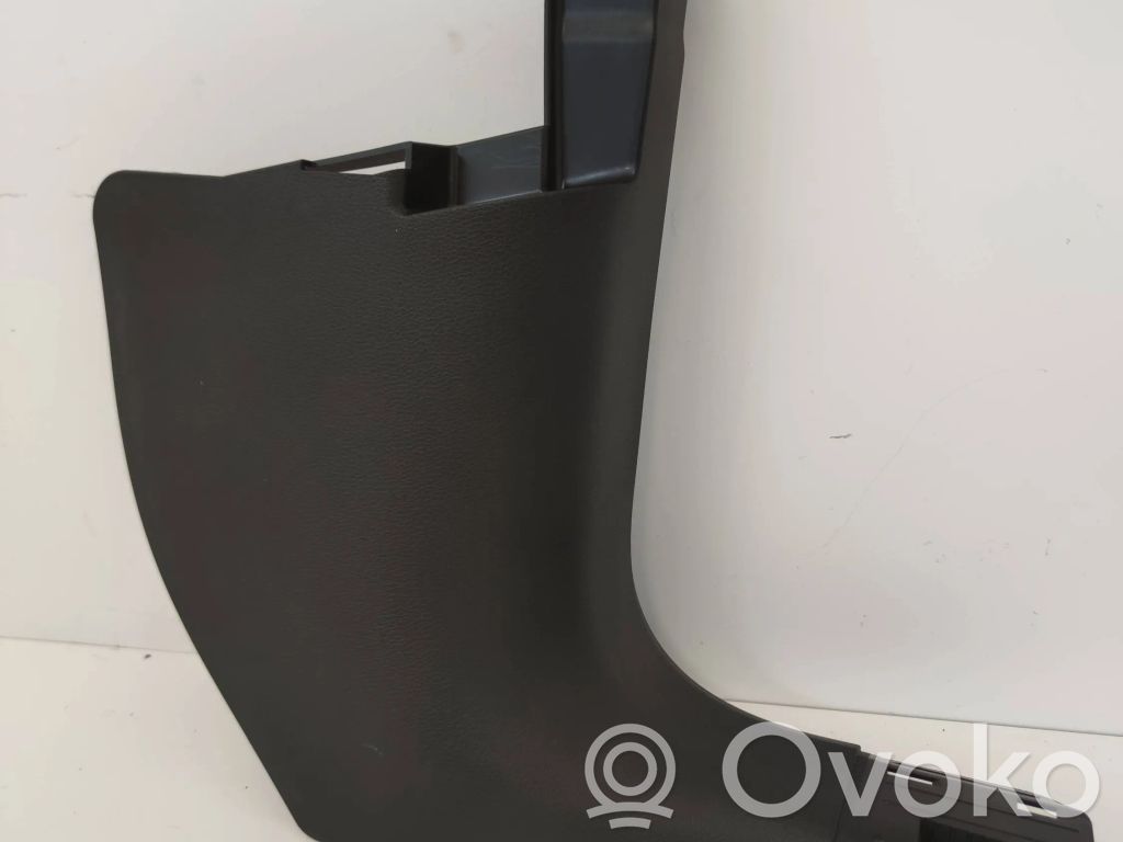 Audi e-tron A-pilarin verhoilu 