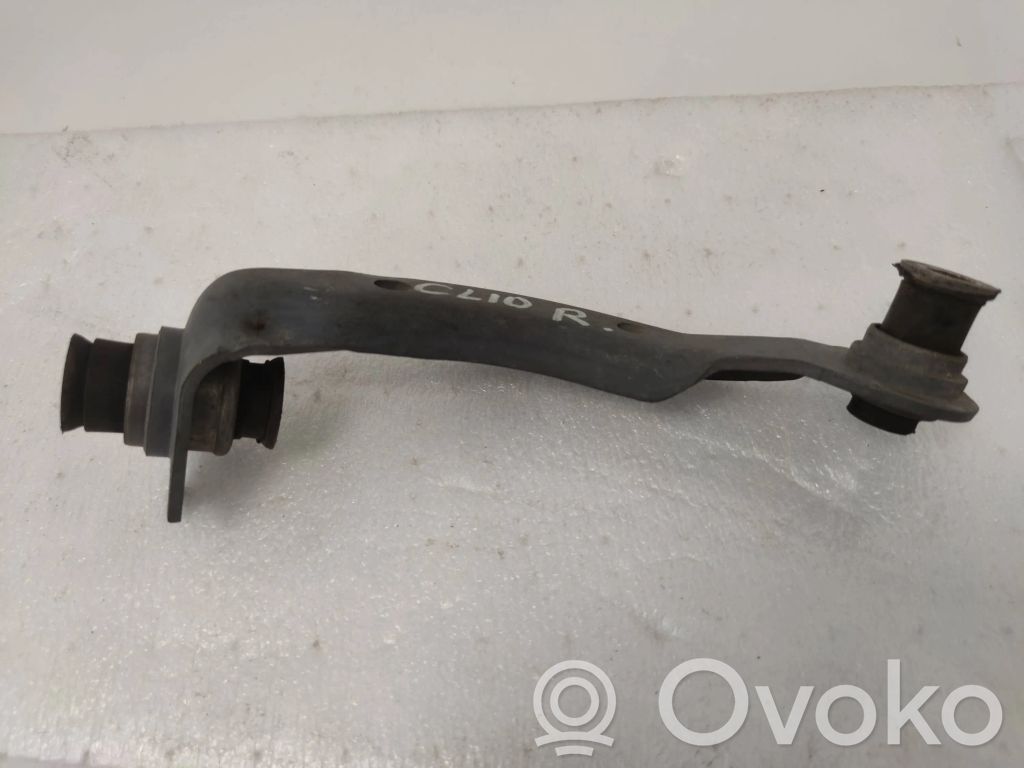 Renault Clio III Engine mounting bracket 