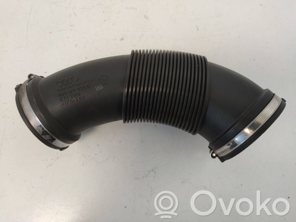 Audi Q5 SQ5 8R Air intake duct part 