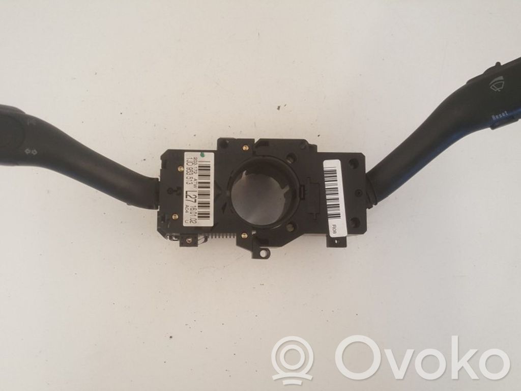 Skoda Superb B5 (3U) Wiper turn signal indicator stalk/switch 