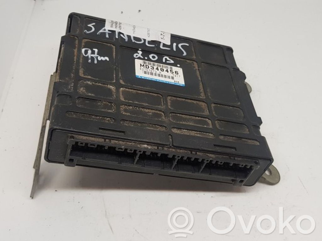 Engine control unit/module   MD340456,E2T67673