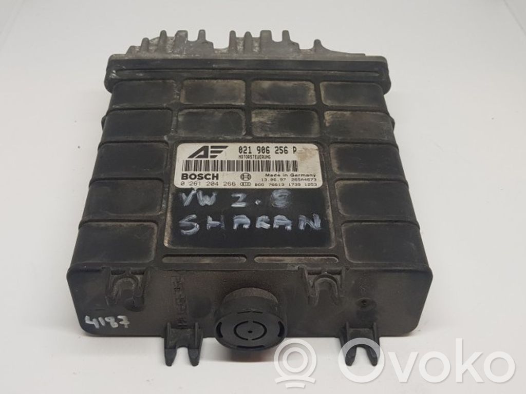 Volkswagen Sharan Engine control unit/module 