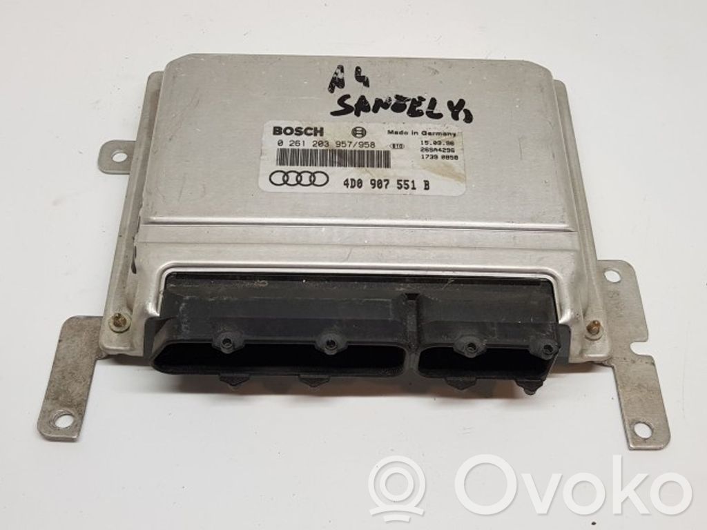 Audi A4 S4 B5 8D Engine control unit/module 