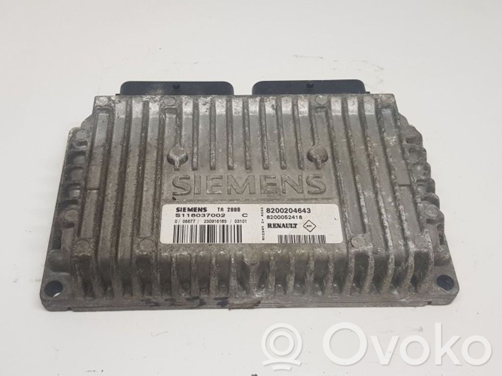 Renault Clio III Engine control unit/module 
