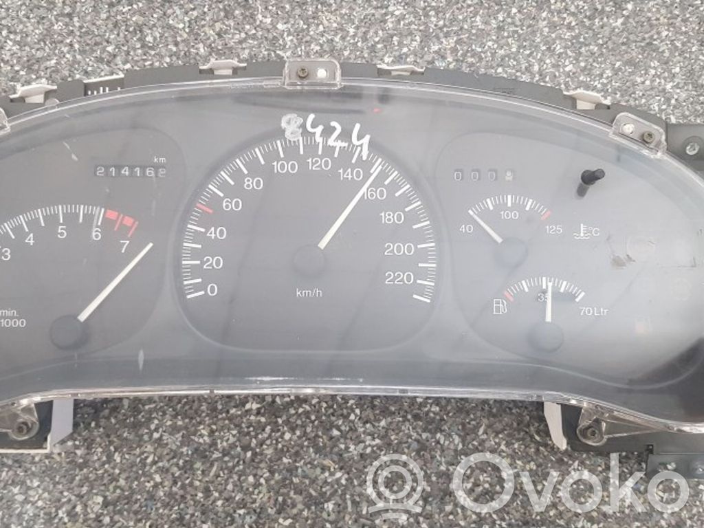 Opel Sintra Speedometer (instrument cluster) 