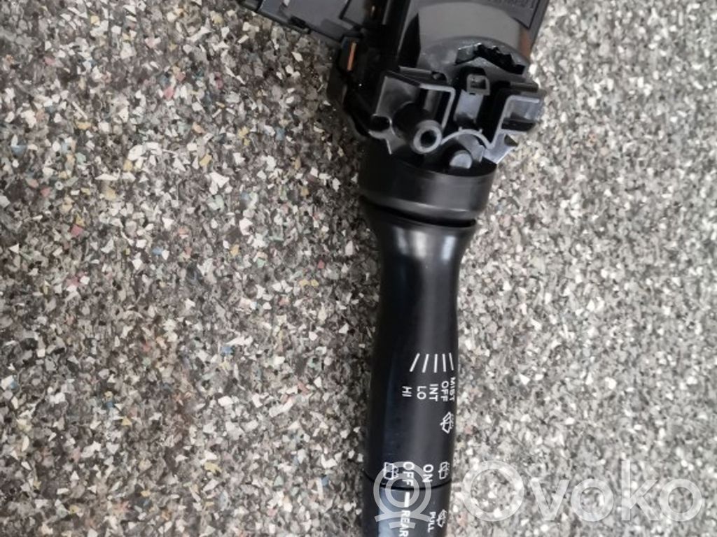 Toyota Yaris Wiper control stalk 