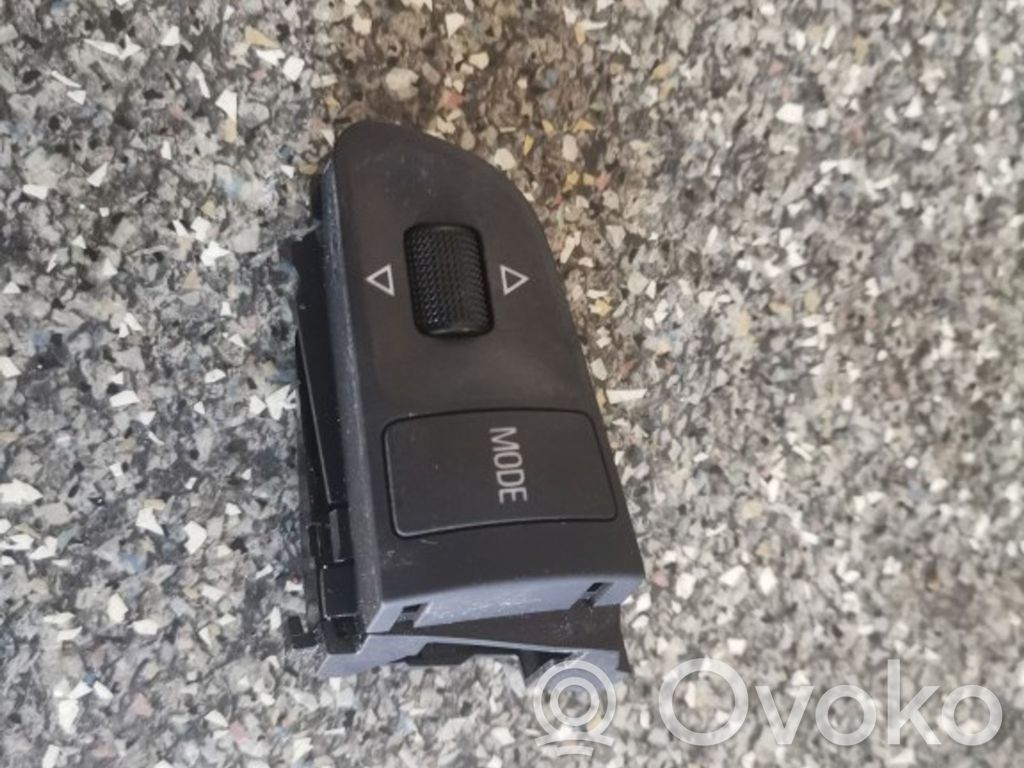 Audi A8 S8 D3 4E Steering wheel buttons/switches 