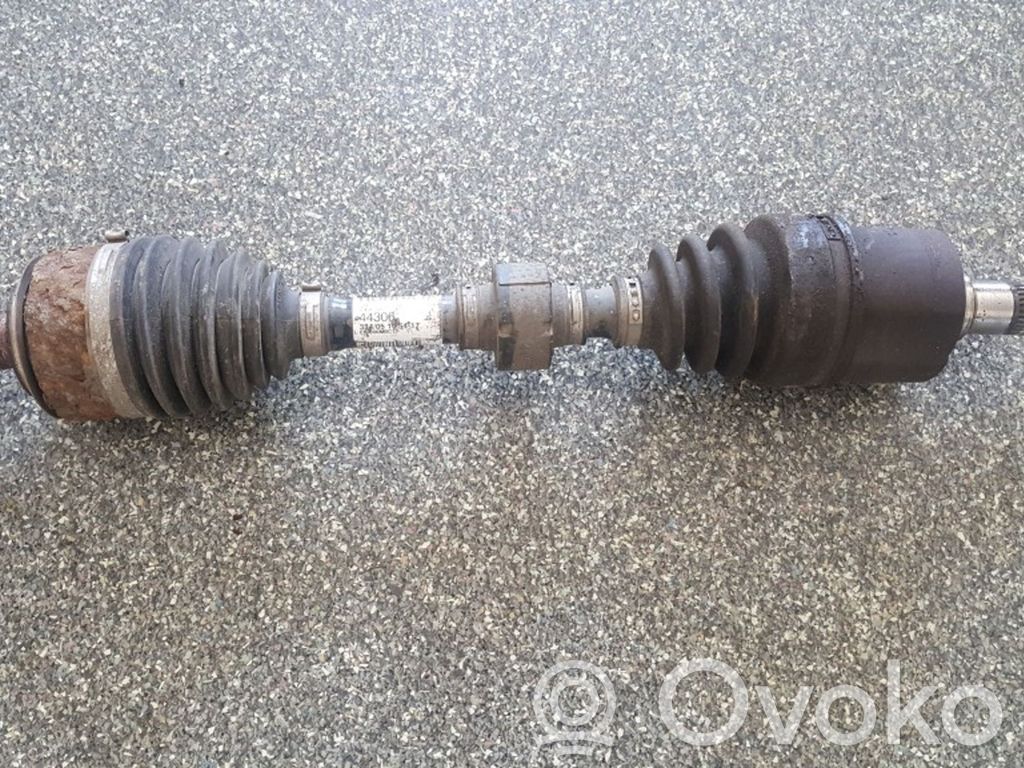 Honda Civic Półoś przednia 